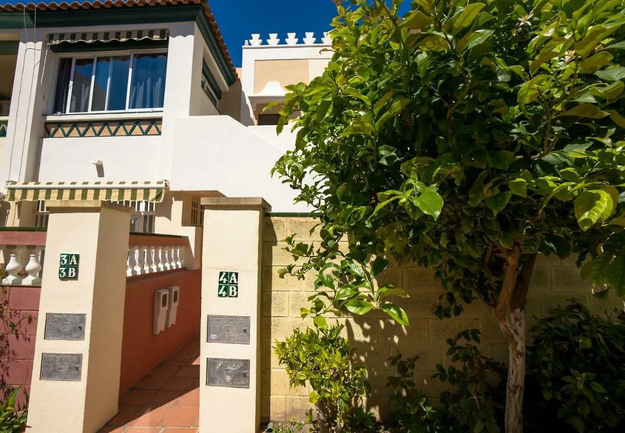 Apartamento Nerja Medina contacts